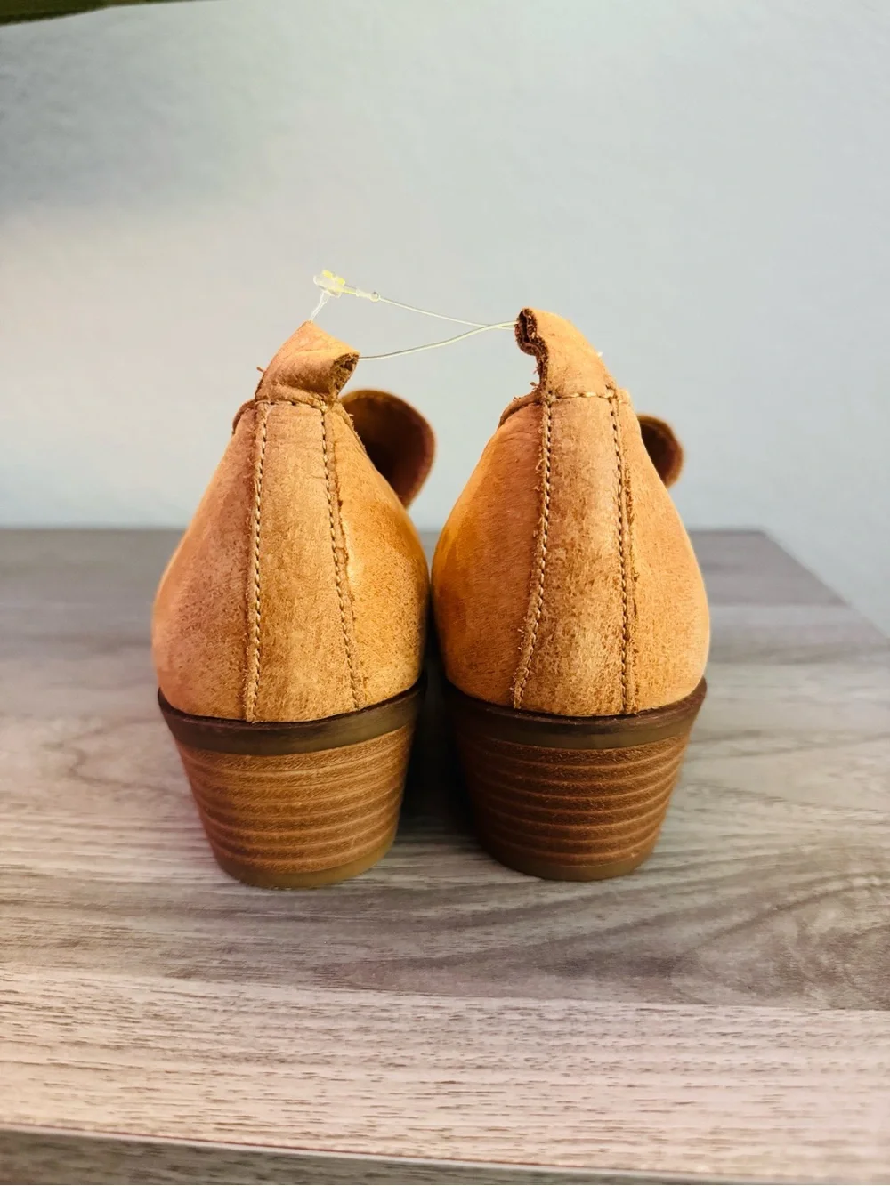 Lucky Brand Women’s Tan Mahzan Slip-On Loafers size 10M